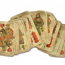 POVESTEA CĂRȚILOR DE JOC - partea întâia